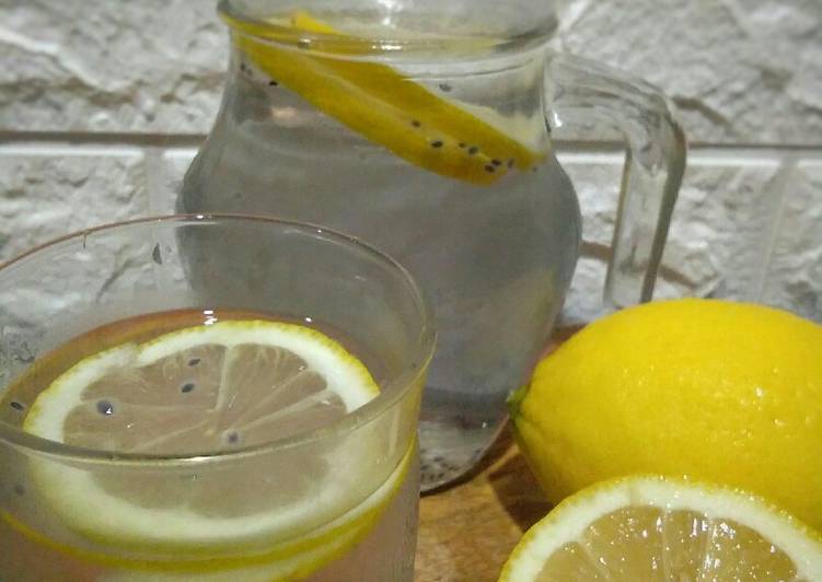 Detox lemon selasih