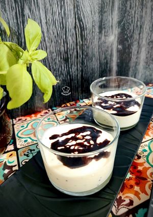 Una foto de Postre cremoso de kiwi y plátano