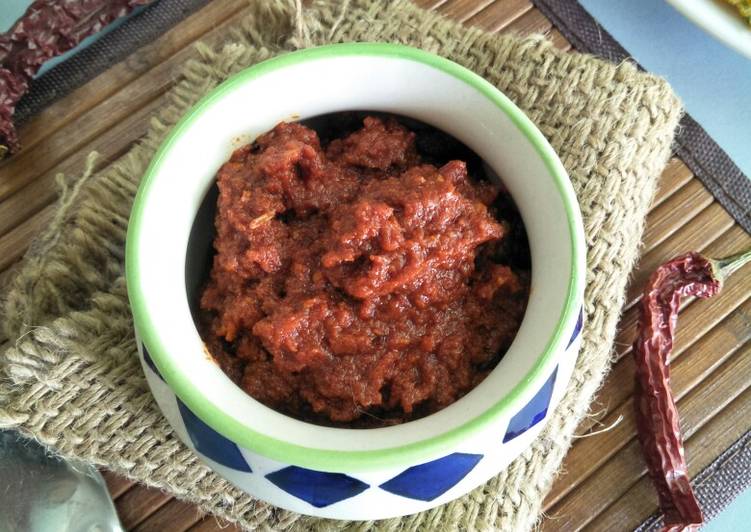 Recipe of Spring Rajasthani Lehsun Ki Chutney
