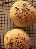 บันไส้โมจิกับครีมข้าวโพด🌽Mochi& Corn Cream Bun🍞🍡