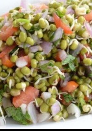 A picture of Healthy sprouts.