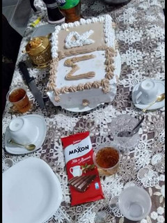 صورة لوصفة كيكة طبقات لعيد ميلاد أخي 💖 واختي 🧡🍫