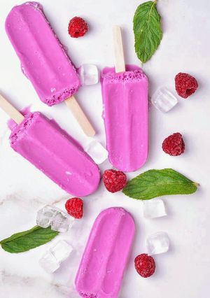 صورة لوصفة آيس كريم 🍦 التوت والفانيلا
