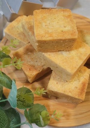 A picture of Golden Pineapple Cakes 🍍 Similar to Famous Store Recipe.