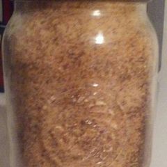 A picture of Creole seasoning.