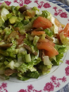Una foto de Ensalada con "picardia" a mi estilo
