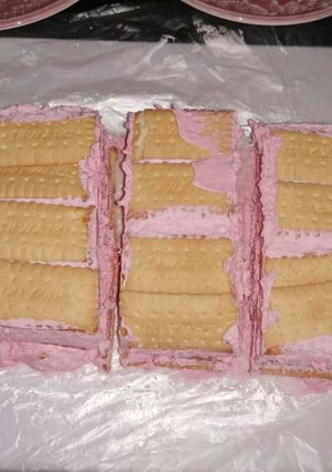 صورة لوصفة أطيب وأوفر وأسرع بوظة ساندويش 🍨