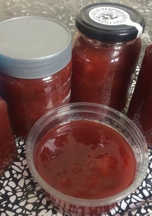 A picture of Yummy Plum Jam.