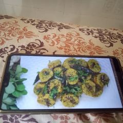 A picture of Cauliflower palak methi muthia Receipe.