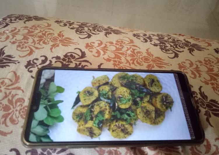 Simple Way to Make Favorite Cauliflower palak methi muthia Receipe