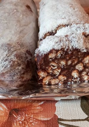 O poză a rețetei Salam de biscuiți.