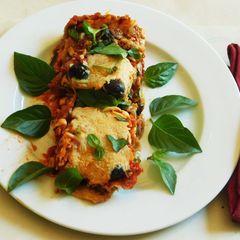 A picture of Lasagna Italian style with Spaghetti squash.