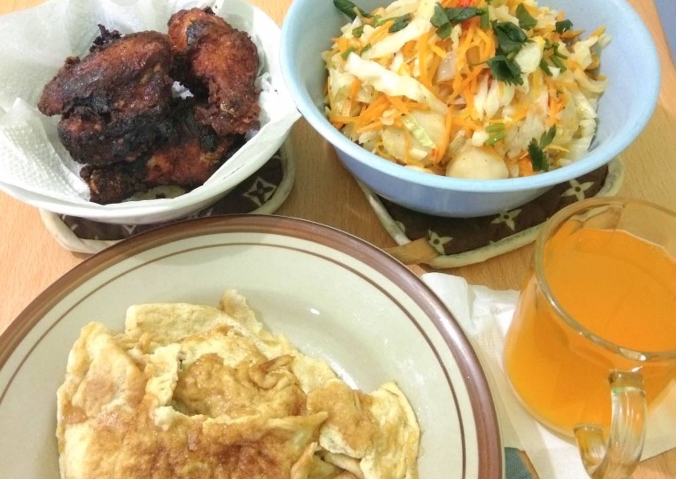 02. Menu Diet : Dadar telur, Tumis kol, Ayam goreng