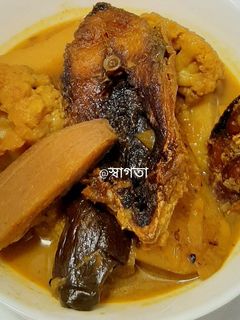 সব্জী দিয়ে ইলিশ মাছ(sabji diye ilish mach recipe in Bengali) রেসিপির প্রধান ছবি