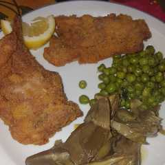 A picture of Lamb Chops Milanese.