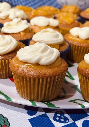 Una foto de Cupcakes de maracuyá