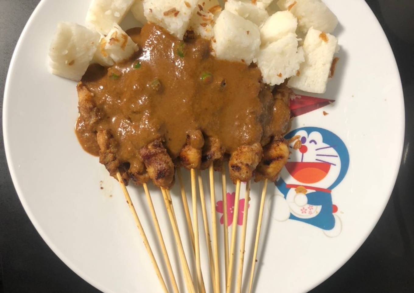 SATE MADURA (LENGKAP DENGAN CARA BIKIN SAMBAL KACANGNYA)