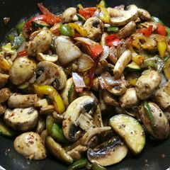 A picture of Mushroom masala dry.
