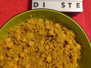 Una foto di cous cous ceci