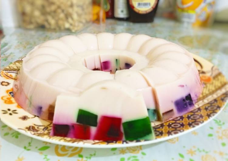 Puding Cantik Mozaik