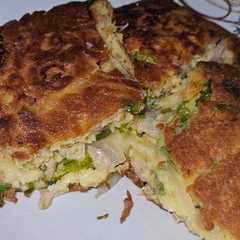 Telur Dadar Kailan Sosis রেসিপির প্রধান ছবি