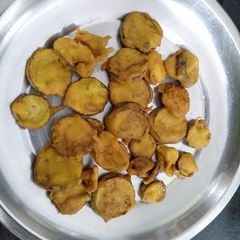 A picture of Beguni.