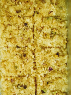 कलाकंद (kalakand recipe in Hindi) रेसिपी मुख्य फोटो