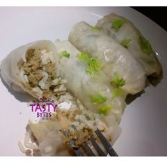 A picture of Steamed cabbage.