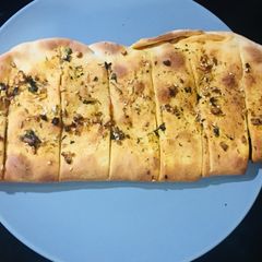 Cheese Garlic bread A picture of Cheese Garlic bread.