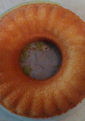 عکسی از دستور کیک ساده وانیلی بدون شیر برای عصرونه