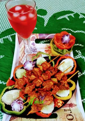 A picture of Low and light chicken shashlik.