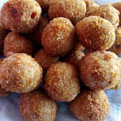 Yam balls A picture of Yam balls.