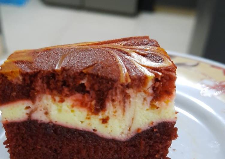 Langkah Mudah untuk Membuat Red Velvet Creamcheese Brownies Anti Gagal