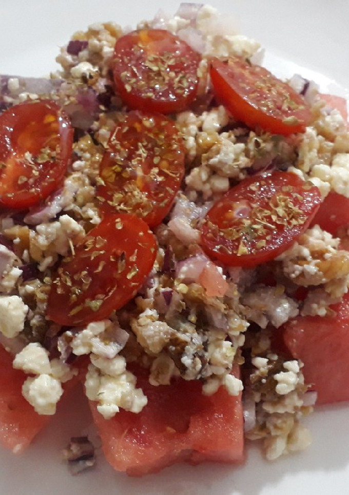 Una foto de Ensalada de sandía con vinagreta