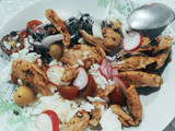 Ensalada de arroz con pollo (heura) vegana