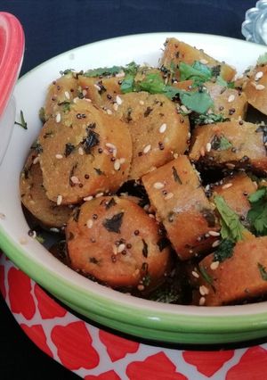 मेथी मुठिया (Methi muthia recipe in hindi) रेसिपी मुख्य फोटो