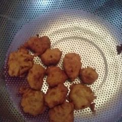 A picture of Akara.