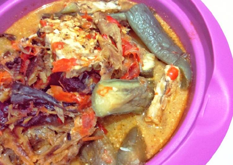 Langkah Menyiapkan 26. Pecel Terong Tempe Ikan Asap Pedas Lezat