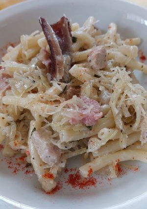Egytál étel (szalonnás füstölt sonkás, káposzta csirkemell) recept fotója