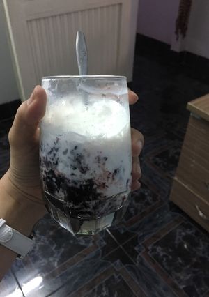 Hình của món Sữa chua nếp cẩm.
