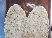 Una foto de ciabatta integral