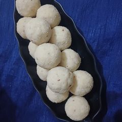 A picture of Pakatle rava ladu.