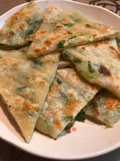 蔥油餅 的食譜成品照片