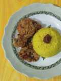 Nasi kuning bumbu instan