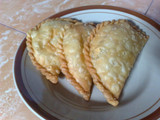 Pastel basah renyah diluar gurih kentang didalam