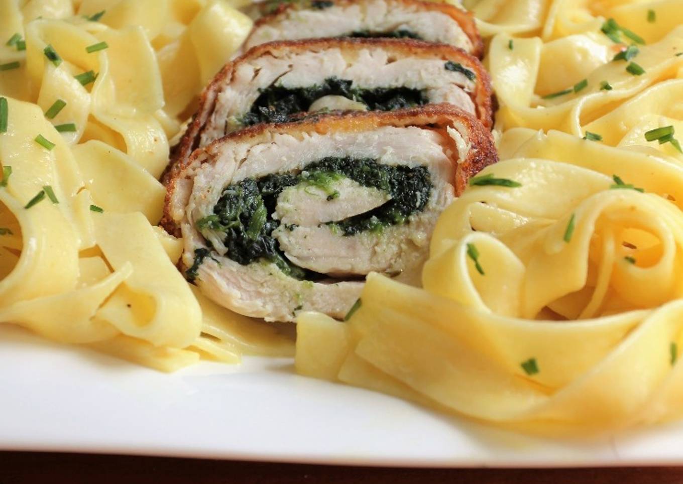 Pollo Relleno Con Espinaca y Queso