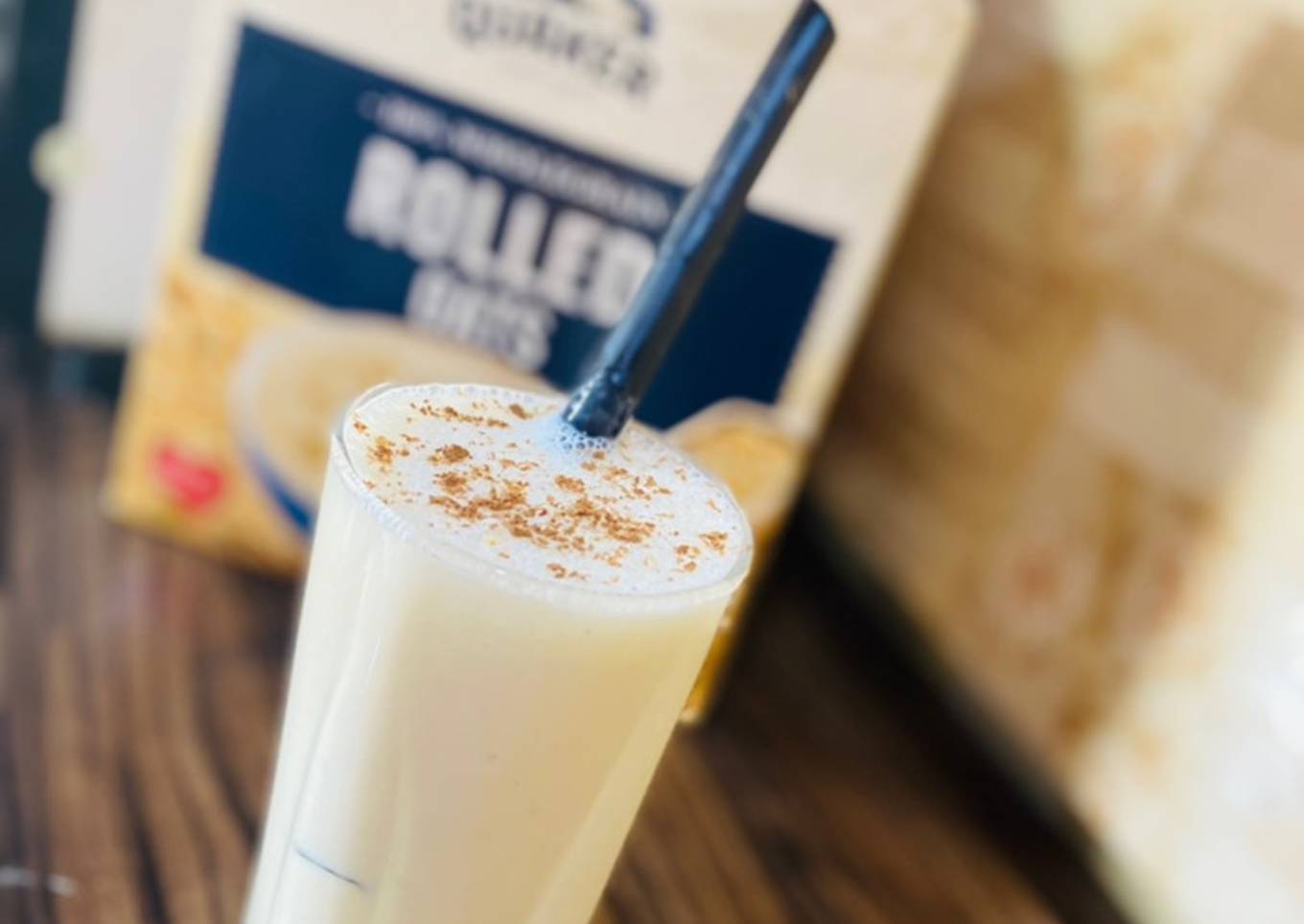 Banana milkshake