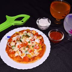 A picture of Paneer Pizza.