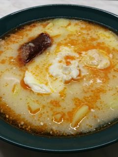 Savanyú krumplileves gazdagon recept fotója