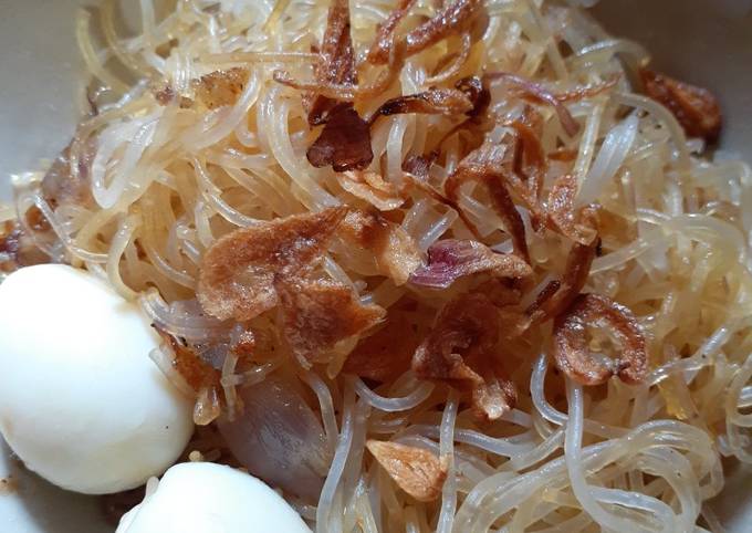Bagaimana cara memasak Bihun goreng telur puyuh yang menggugah selera